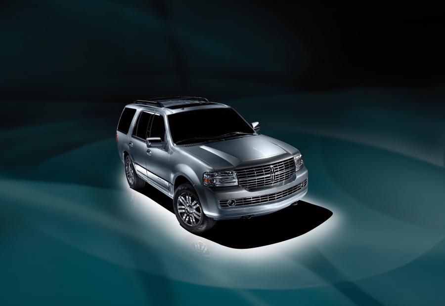  Lincoln Navigator 2011 года  (фото 10 из 16)